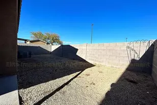 1037 S Speckled Stone Way, Tucson, AZ 85710 - Photo 17