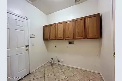 1037 S Speckled Stone Way, Tucson, AZ 85710 - Photo 9