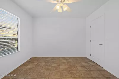 5751 N Kolb Road #33102, Tucson, AZ 85750 - Photo 17