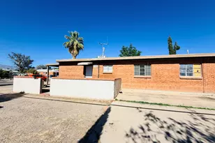 4502 E 18th St, Tucson, AZ 85711 - Photo 17