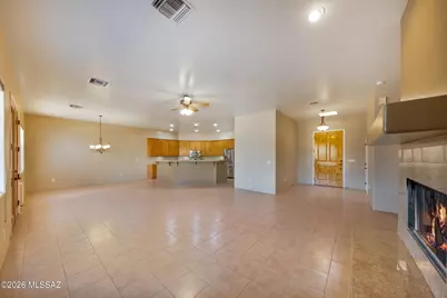 251 N Del Sur Drive, Vail, AZ 85641 - Photo 7