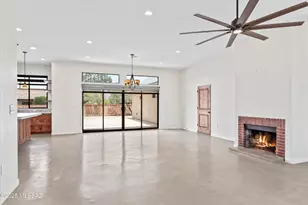 1915 E Lind Rd, Tucson, AZ 85719 - Photo 9