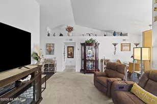 10095 E Autumnwind Pl, Tucson, AZ 85730 - Photo 9