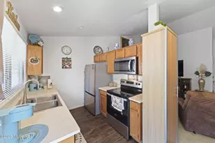 10095 E Autumnwind Pl, Tucson, AZ 85730 - Photo 13