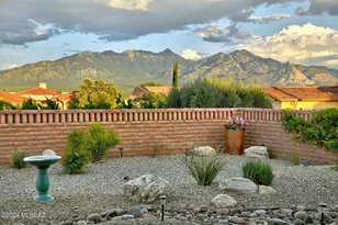 4185 S Manolito Dr, Green Valley, AZ 85622 - Photo 3