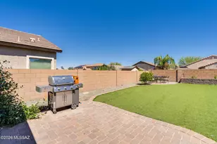 10967 E White Sage Dr, Tucson, AZ 85747 - Photo 45