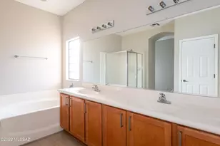 7458 W Crimson Sky Dr, Tucson, AZ 85743 - Photo 19