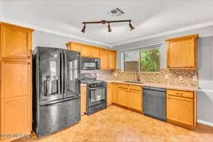 7638 E Saguaro Overlook Dr, Tucson, AZ 85710 - Photo 27