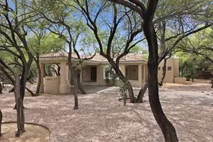 12501 E Gold Dust Dr, Tucson, AZ 85749 - Photo 9