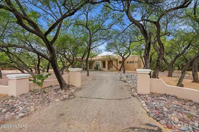 12501 E Gold Dust Drive, Tucson, AZ 85749 - Photo 7