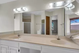 9820 E Nittany Way, Tucson, AZ 85749 - Photo 31