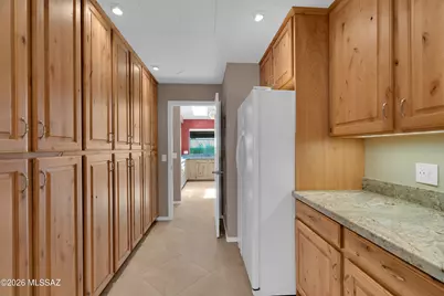9820 E Nittany Way, Tucson, AZ 85749 - Photo 17