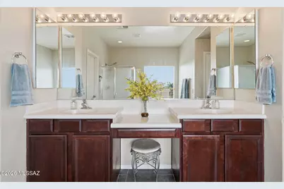 11911 N Prospect Point Place, Oro Valley, AZ 85737 - Photo 15