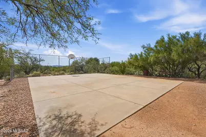 11911 N Prospect Point Place, Oro Valley, AZ 85737 - Photo 37
