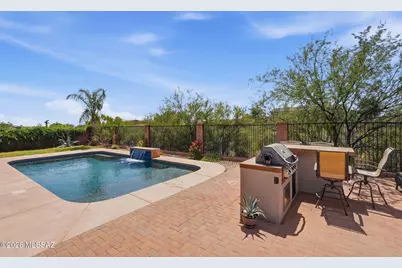11911 N Prospect Point Place, Oro Valley, AZ 85737 - Photo 3