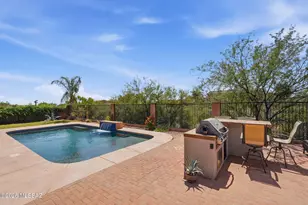11911 N Prospect Point Pl, Oro Valley, AZ 85737 - Photo 3