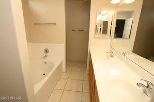 9465 N Elan Ln, Tucson, AZ 85742 - Photo 15