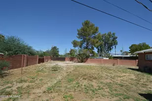 1456 S Avenida Sirio, Tucson, AZ 85710 - Photo 11