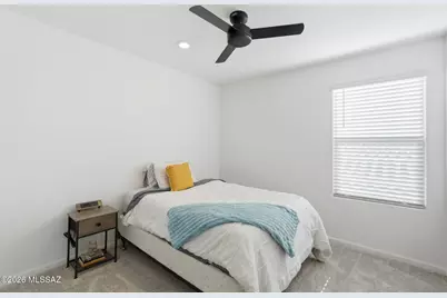 7168 W Vineridge Drive, Tucson, AZ 85757 - Photo 23