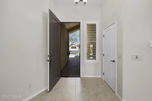 763 N Skywalker Pl, Green Valley, AZ 85614 - Photo 5