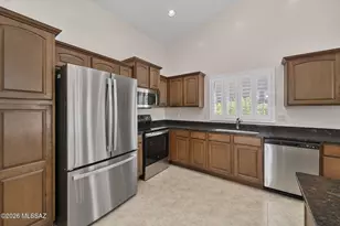 763 N Skywalker Pl, Green Valley, AZ 85614 - Photo 11