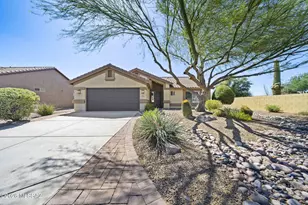 763 N Skywalker Pl, Green Valley, AZ 85614 - Photo 1