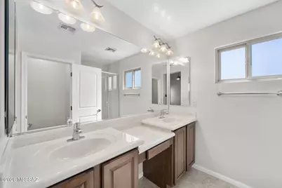 763 N Skywalker Place, Green Valley, AZ 85614 - Photo 21