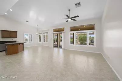 763 N Skywalker Place, Green Valley, AZ 85614 - Photo 7