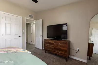 129 N Columbus Boulevard, Tucson, AZ 85711 - Photo 25