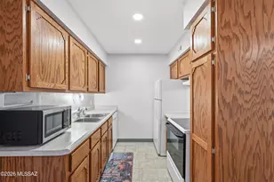 6325 N Barcelona Ln, Tucson, AZ 85704 - Photo 13