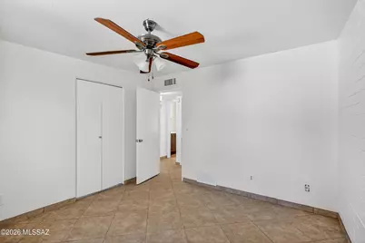 3895 S Queen Palm Drive, Tucson, AZ 85730 - Photo 15