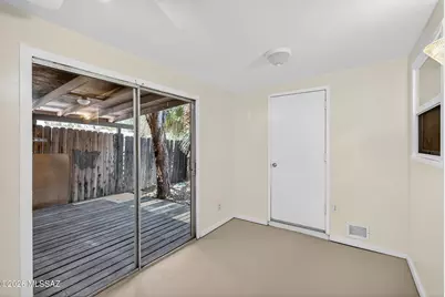 3895 S Queen Palm Drive, Tucson, AZ 85730 - Photo 17