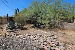 2624 N Teresa Ln, Tucson, AZ 85745 - Photo 33