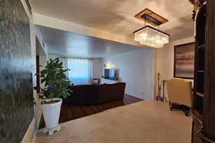 2624 N Teresa Ln, Tucson, AZ 85745 - Photo 7