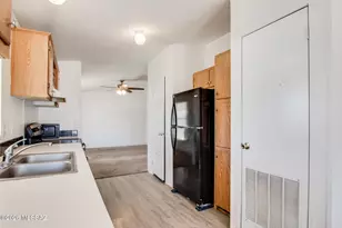 7983 N Team Roper Rd, Tucson, AZ 85743 - Photo 7