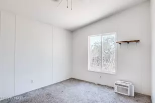 7983 N Team Roper Rd, Tucson, AZ 85743 - Photo 23