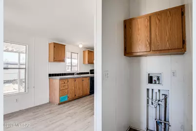 7983 N Team Roper Road, Tucson, AZ 85743 - Photo 9