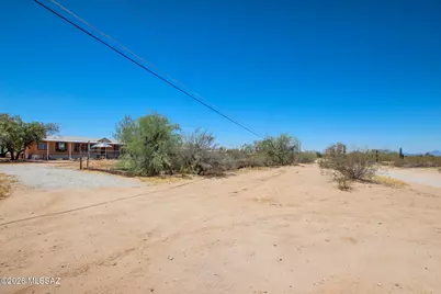 7983 N Team Roper Road, Tucson, AZ 85743 - Photo 43