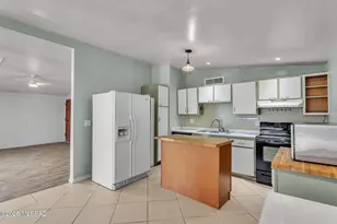 7540 E Poinciana Dr, Tucson, AZ 85730 - Photo 11