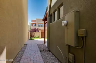 383 E Croydon Park Rd, Tucson, AZ 85704 - Photo 15