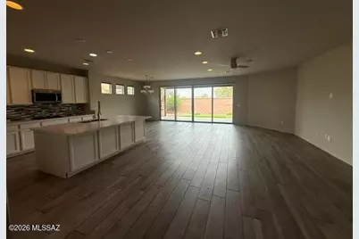 8965 E Wright School Loop, Tucson, AZ 85715 - Photo 3
