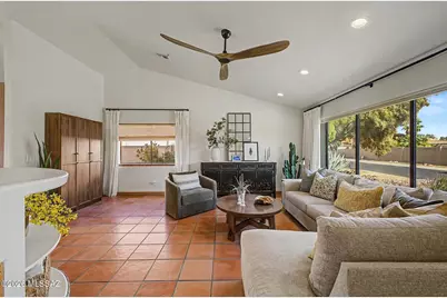 7369 E Riverbank Loop, Tucson, AZ 85715 - Photo 9