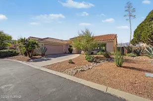 7369 E Riverbank Loop, Tucson, AZ 85715 - Photo 3