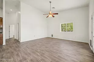 8610 N Pomona Ave, Tucson, AZ 85704 - Photo 11