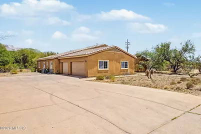 8610 N Pomona Avenue, Tucson, AZ 85704 - Photo 3