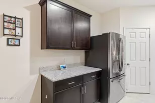 10818 W Claxton Dr, Marana, AZ 85653 - Photo 11