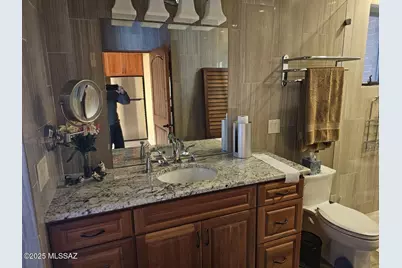 7040 N Montecatina Drive, Tucson, AZ 85704 - Photo 13