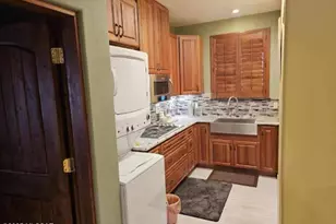 7040 N Montecatina Dr, Tucson, AZ 85704 - Photo 7
