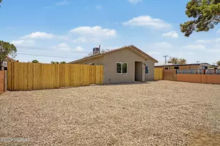 1317 W Wabash St, Tucson, AZ 85705 - Photo 3