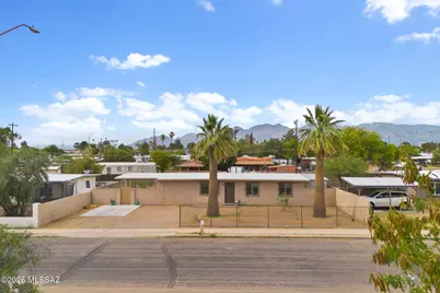 4461 E 32nd Street, Tucson, AZ 85711 - Photo 3